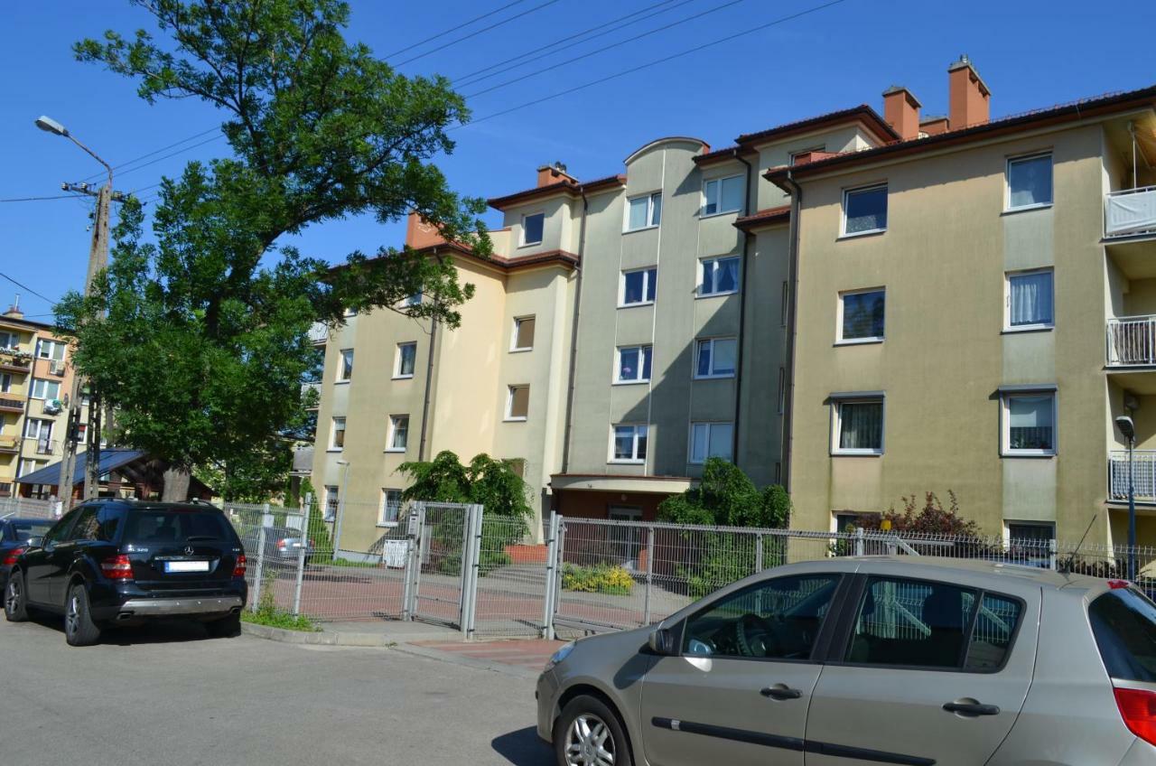 Rainbow Z Prywatnym Parkingiem Apartamento Bielsko-Biala Exterior foto